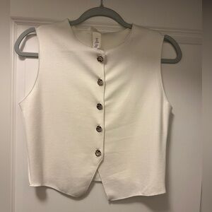 H&M White Sleeveless Button-Up Blouse